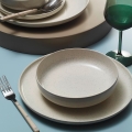 8-delars middagsservis i beige porslin
