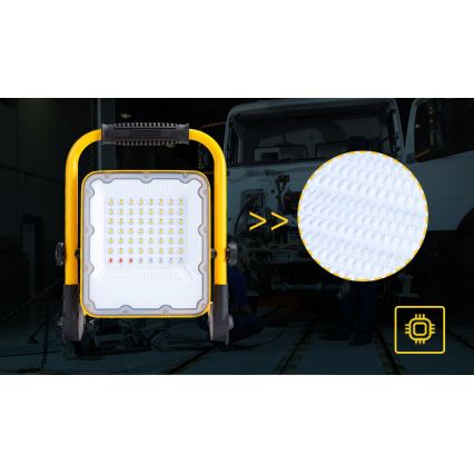 Aigostar - LED dimbar uppladdningsbar strålkastare LED/50W/5V 6500K IP65