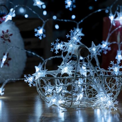 Aigostar - LED utomhusslinga för jul 25xLED/8 funktioner 3xAA 2,5 m IP44 kallvit