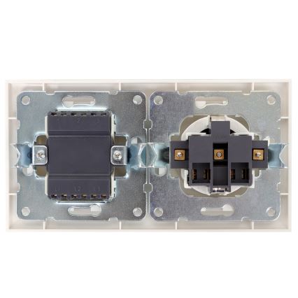 Aigostar - Trippelströmbrytare nr 3 med SCHUKO-uttag 230V och vit ram