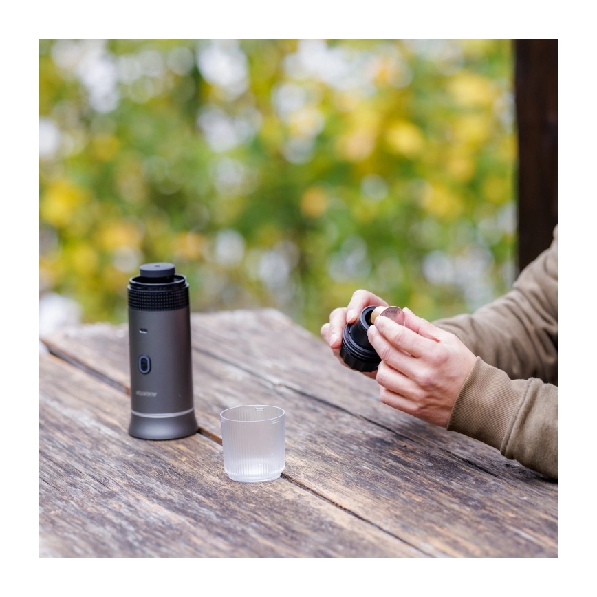 Aligator ACM002 - PortaCaffé 3-i-1 uppladdningsbar resekaffebryggare 72 W/7500 mAh, grå