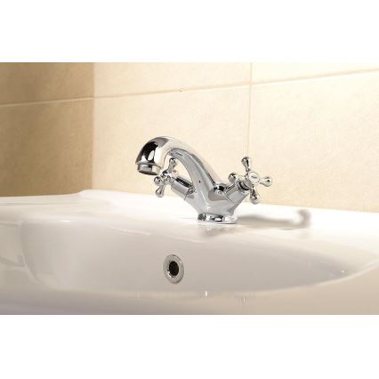 Aqualine - Kran till handfat VICTORIA skinande krom