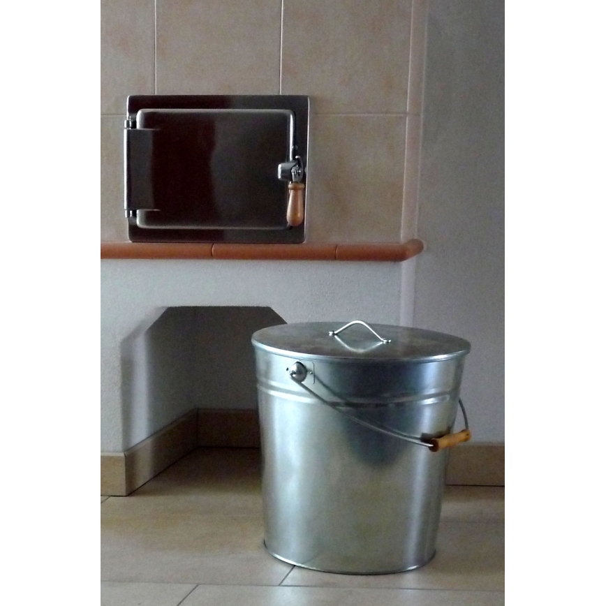 Askhink med lock 15 l skinande krom