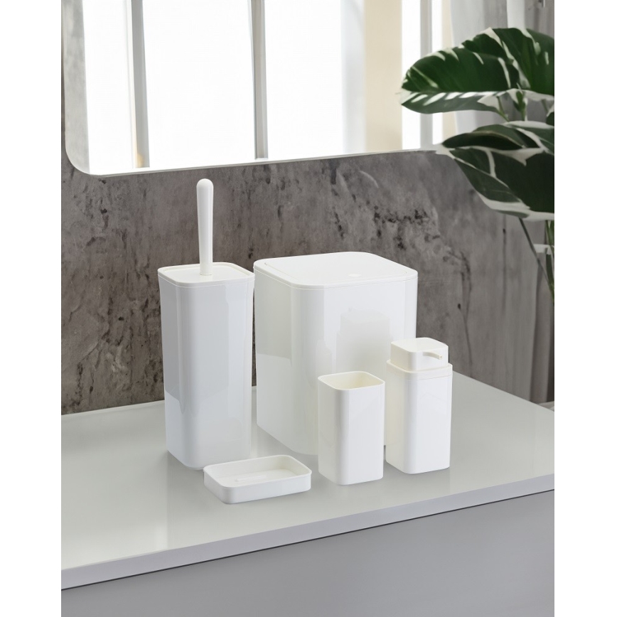 Badrumsset SIERRA 5 delar vit