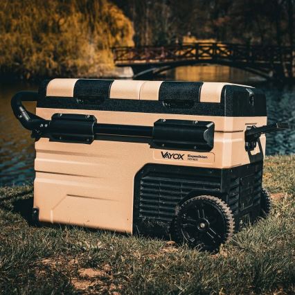 Bärbar Bilkylskåp med LCD display 39 l 230V/12V/24V brun