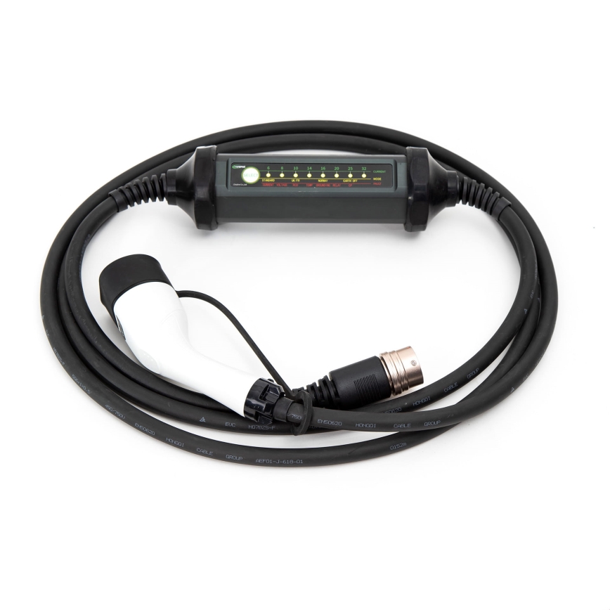 Bärbar laddare för elbilar med 4 adaptrar Type 2 32A/480V 22kW 5m IP67