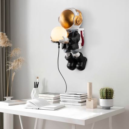 Barnvägglampa ASTRONAUT 1xE14/40W/230V i koppar