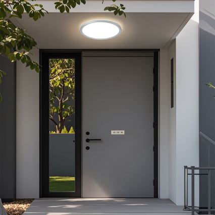 Brilagi - LED taklampa för badrum ULTRA SLIM LED/24W/230V Ø 42 cm silverfärgad IP54