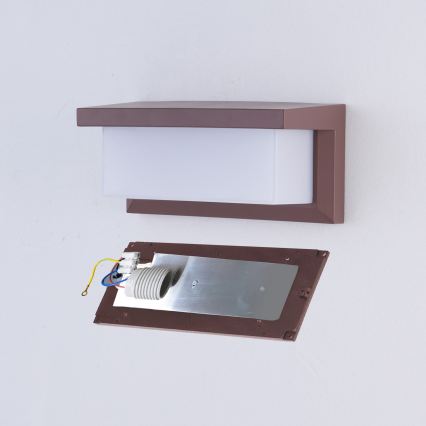 BRILAGI - LED RGBW Dimmbar utomhusväggarmatur BRICKY 1xE27/12W/230V 2700-6500K IP54 brun