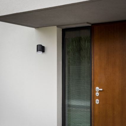 BRILAGI - LED RGBW dimbar utomhusväggarmatur MATERA 1xGU10/4,8W/230V 3000K IP54 svart + fjärrkontroll