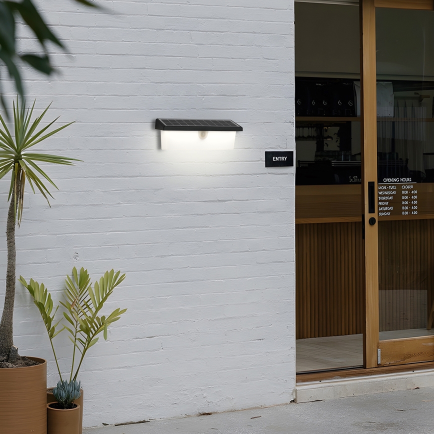 Brilagi - LED solcellsvägglampa med sensor SUN RAY LED/6W/3,7V 2200 mAh IP44