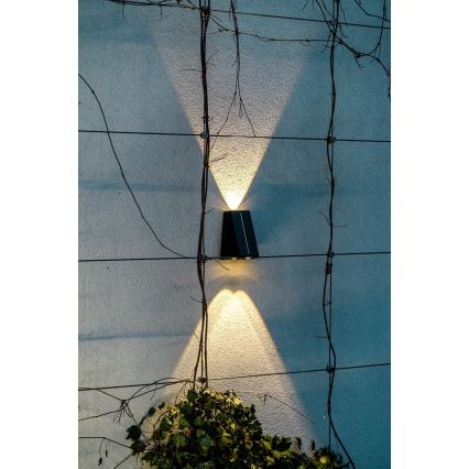 Brilagi - LED solcellsvägglampa PYRAMID LED/2W/3,2V 1300 mAh IP54