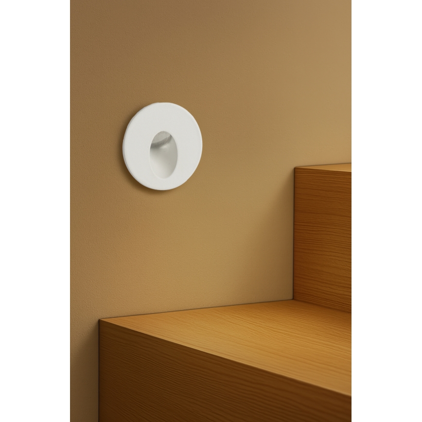 Brilagi - LED-utomhusinfälld armatur STAIRDOT LED/2W/230V vit IP65 rund