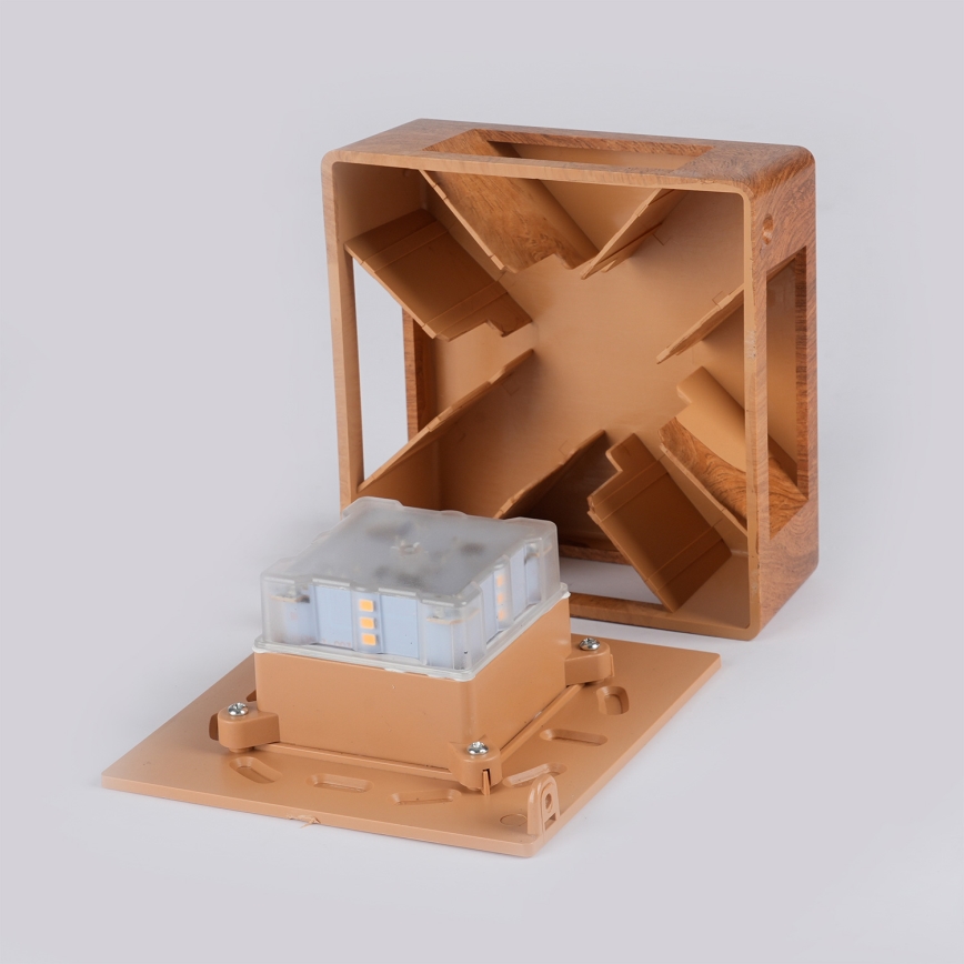 Brilagi - LED utomhusvägglampa QUADRAY LED/6W/230V med träfinish IP54