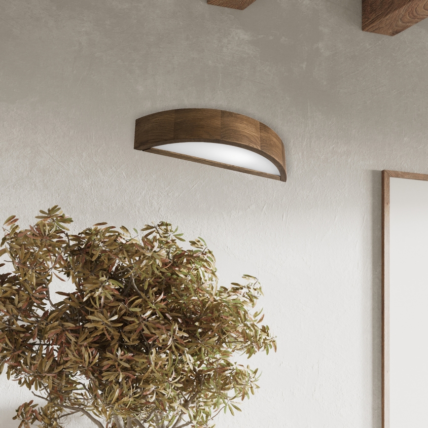 Brilagi - LED-vägglampa CARVALHO 1xE27/15W/230V ek/valnöt
