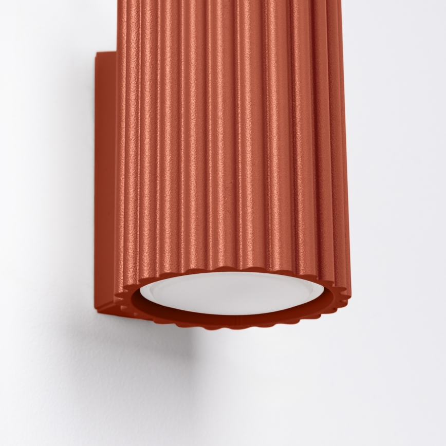 Brilagi - LED-vägglampa CRESTO 1xGU10/10W/230V 10 cm röd