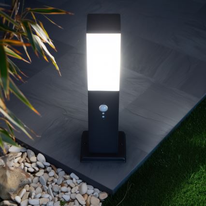 Brilagi - NOVA utomhuslampa med sensor 1xE27/15W/230V, 40 cm, IP44, svart