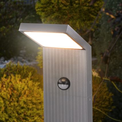 Brilagi - RIANO LED-utomhuslampa med rörelsesensor, 8W/230V, silverfärgad, IP65, 80 cm
