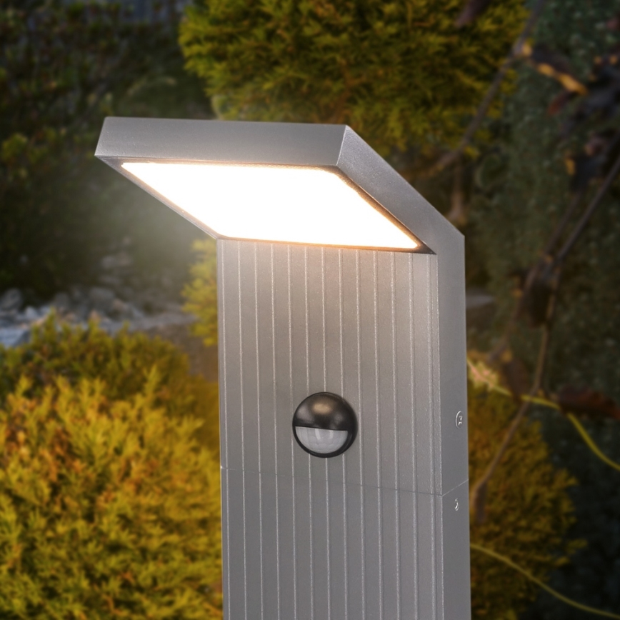 Brilagi - RIANO LED-utomhuslampa med rörelsesensor, 8W/230V, silverfärgad, IP65, 80 cm