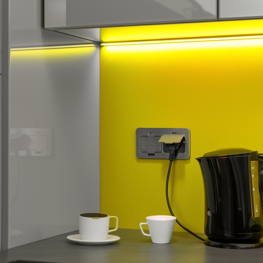 Brilagi - Utomhus inbyggd golv dubbelt uttag IP55 matt krom rektangulär