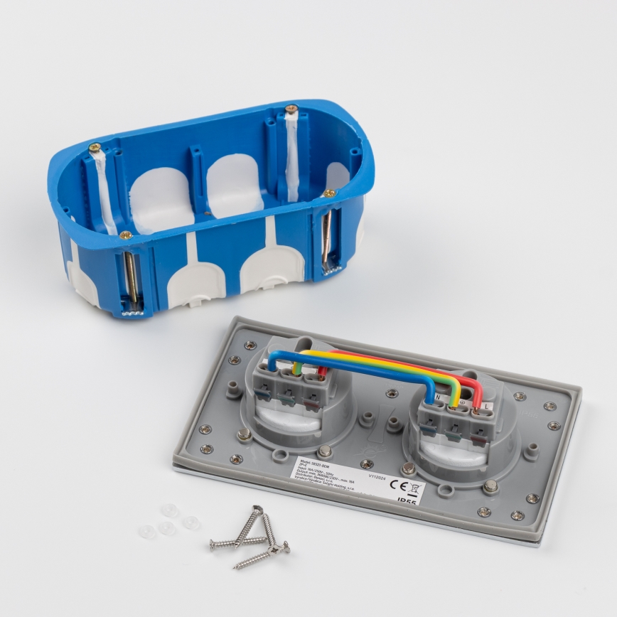 Brilagi - Utomhus inbyggd golv dubbelt uttag IP55 silver rektangulär