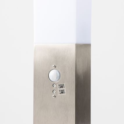 Brilagi - Utomhuslampa med sensor NOVA 1xE27/15W/230V 40 cm IP44 mattkrom