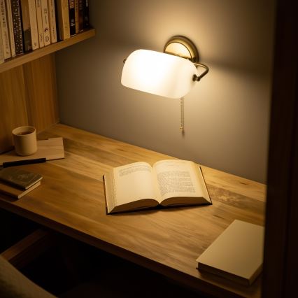 Brilagi - Vägglampa BANK OFFICE 1xE27/60W/230V mässing/vit