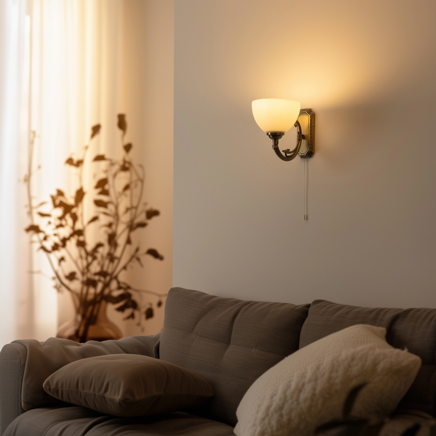 Brilagi - Vägglampa CLASSIC 1xE27/60W/230V mässing