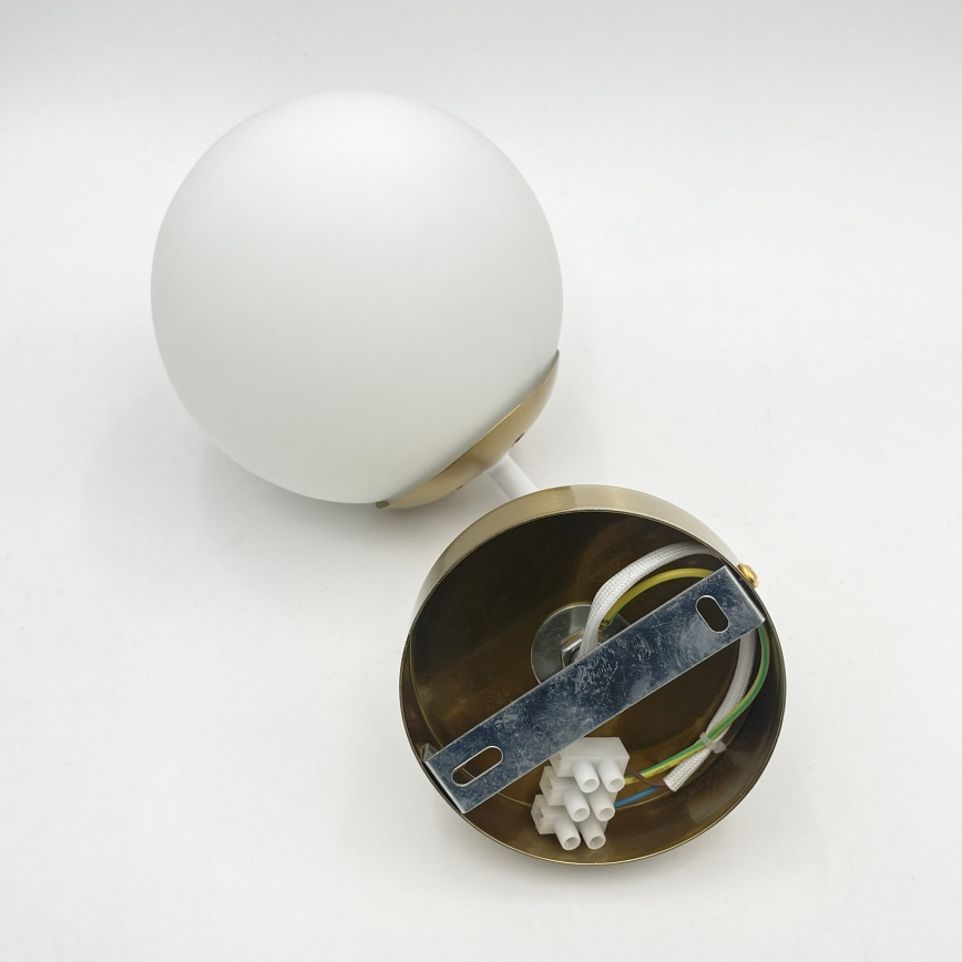 Brilagi - Vägglampa MALIVA 1xE14/15W/230V guld/vit