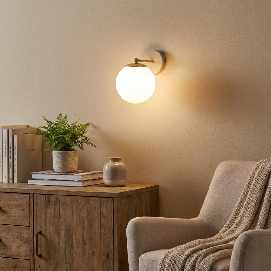 Brilagi - Vägglampa MILO ECRU 1xE27/60W/230V beige/guldig