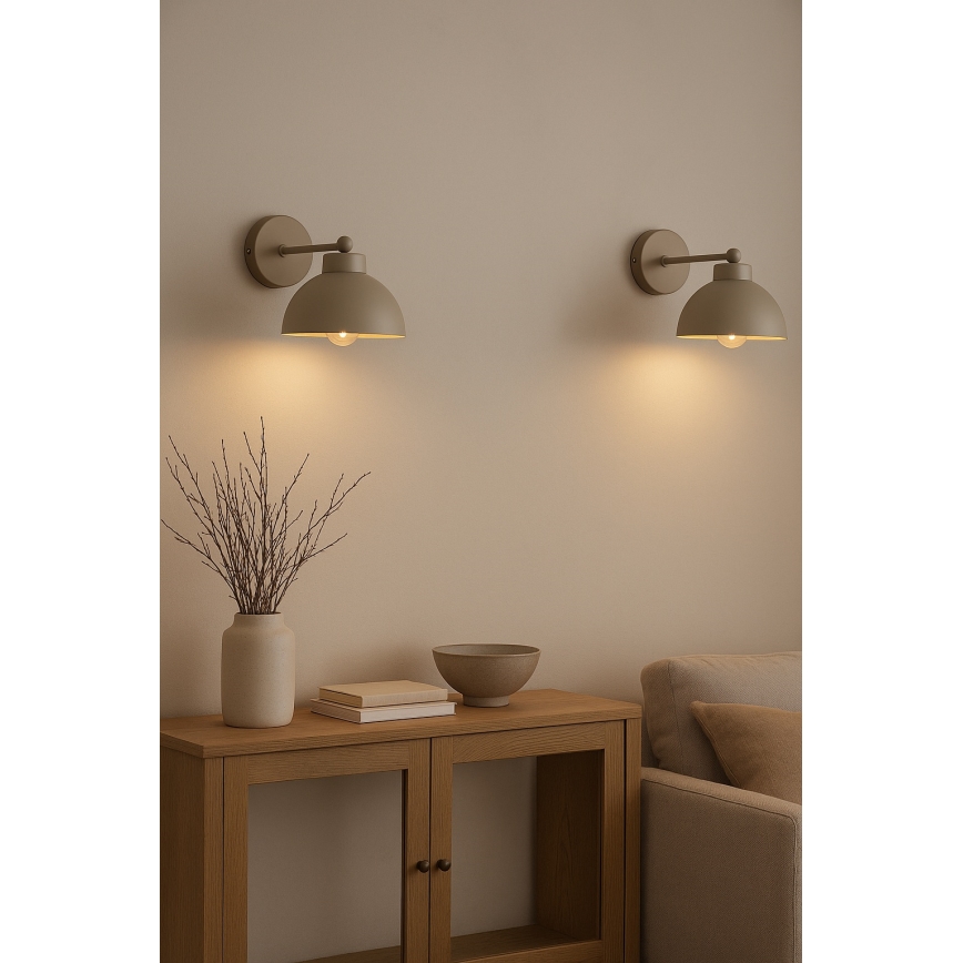 Brilagi - Vägglampa MOON 1xE27/60W/230V beige/guld