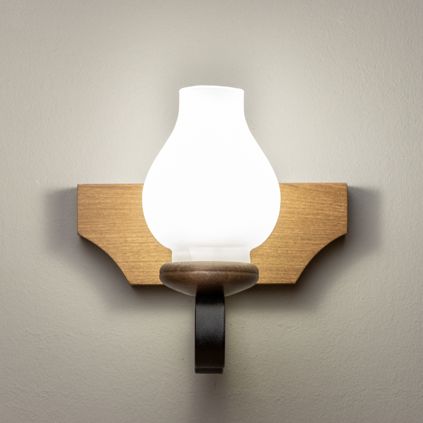 Brilagi - Vägglampa QUEEN 1xE14/40W/230V bok/valnöt