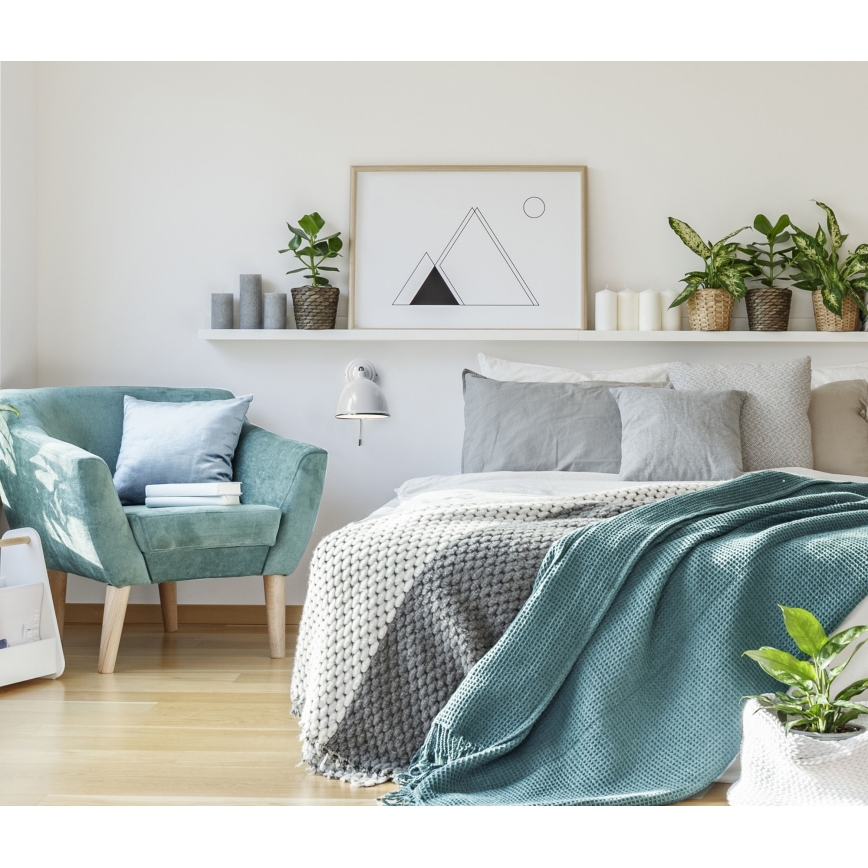 Brilliant - Väggspotlight TELIO 1xE14/28W/230V vit