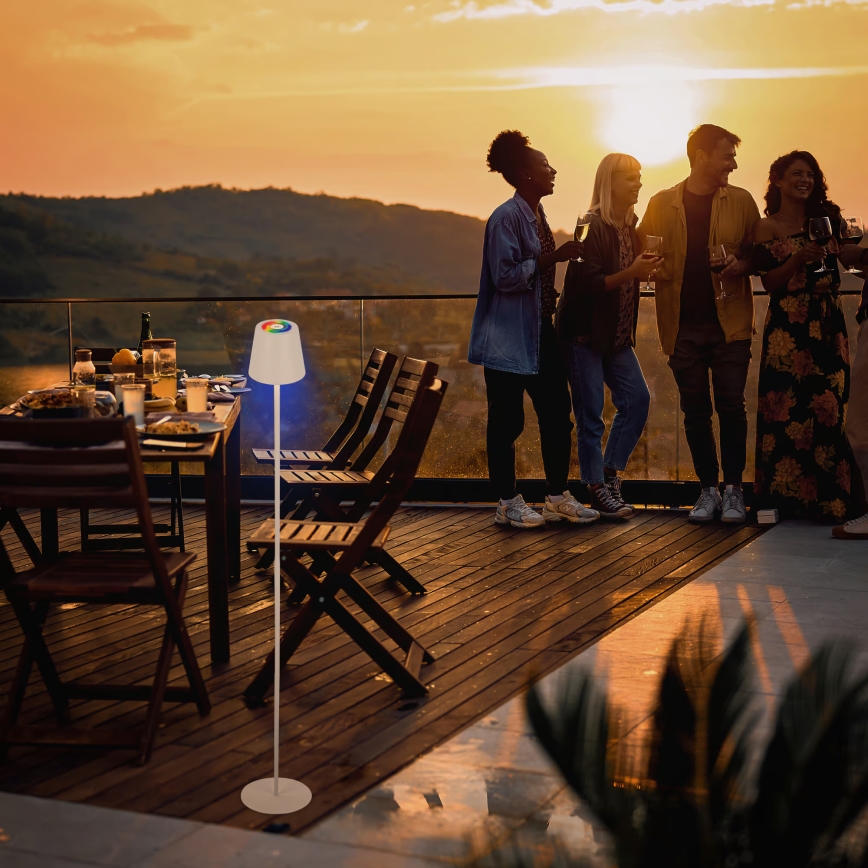 Briloner 1507016 - LED dimbar golvlampa KIKI LED/4,3W/5V IP44 2600 mAh vit