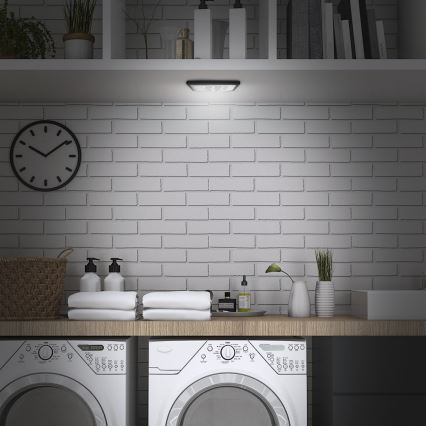 Briloner 2689-035 - LED Orienteringslampa med touch funktion LERO LED/0,18W/3xAAA svart