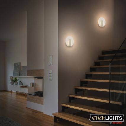 Briloner 3889012 - LED uppladdningsbar vägglampa med rörelse- och skymningssensor TARO LED/2,5W/5V 1800 mAh matt krom