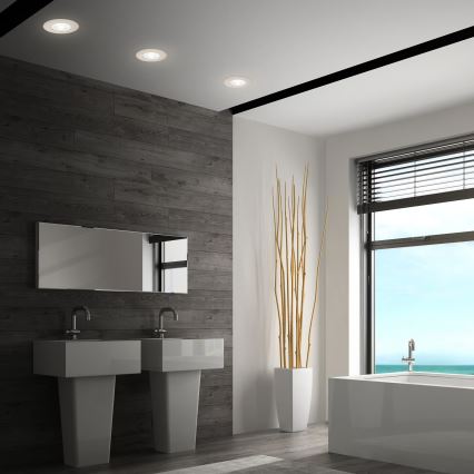 Briloner 7605032 - Set med 3 infällda badrumsarmaturer 3xLED/4,9W/230V 2700/4000/6500K IP44 matt krom