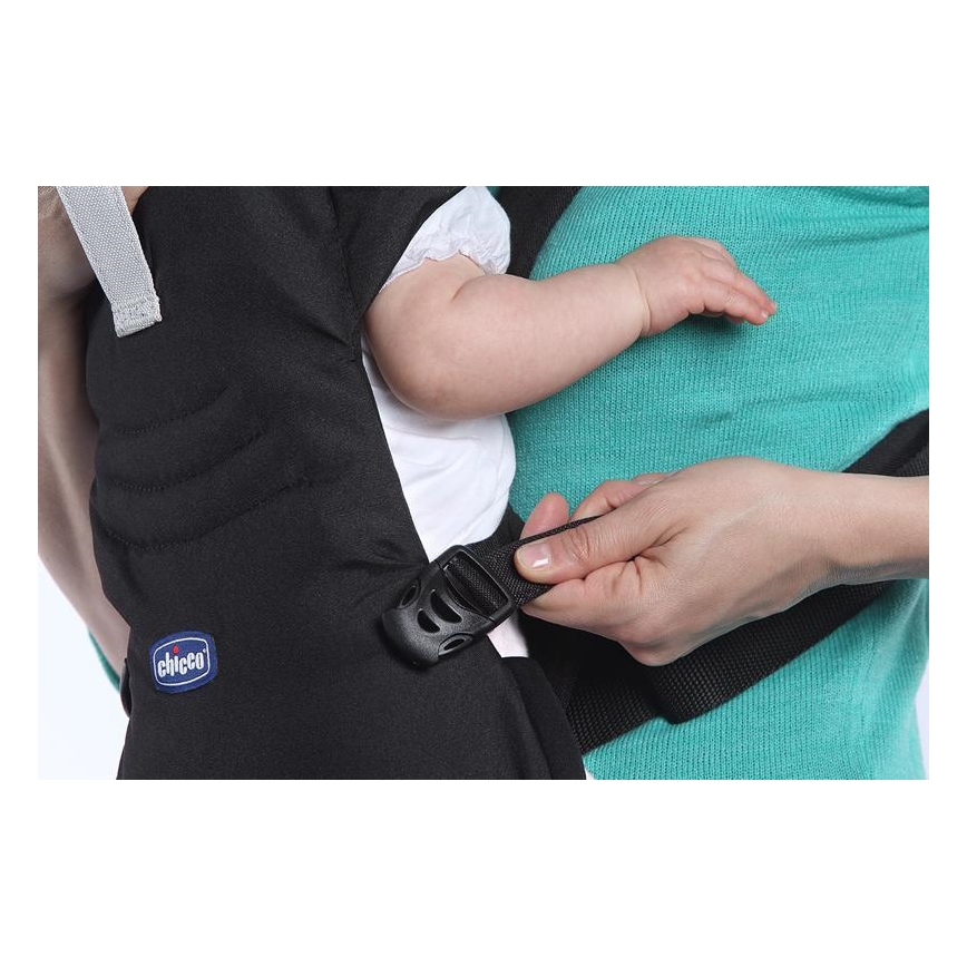 Chicco - Bärsele EASY FIT svart