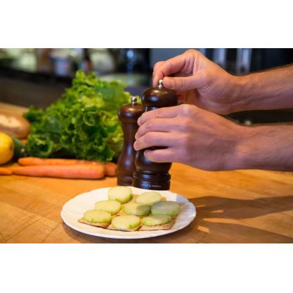 Cole&Mason - Pepparkvarn CAPSTAN FOREST bok 16,5 cm