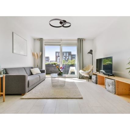 Dimbar LED-taklampa för ytmontering LED/110W/230V 3000-6500K + fjärrkontroll