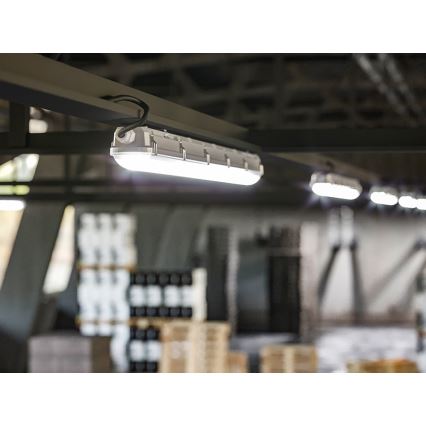 Dimbar teknisk LED-armatur LED/35/44/53/60W/230V IP66 150 cm