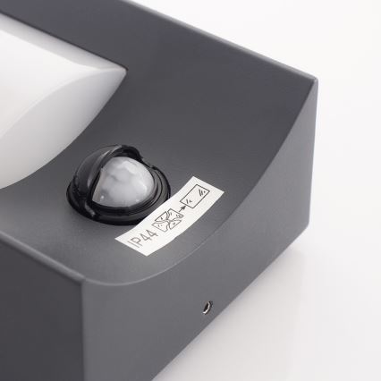 Eglo 34008 - LED Utomhus Väggbelysning med sensor CASILDA LED/6W/230V IP44