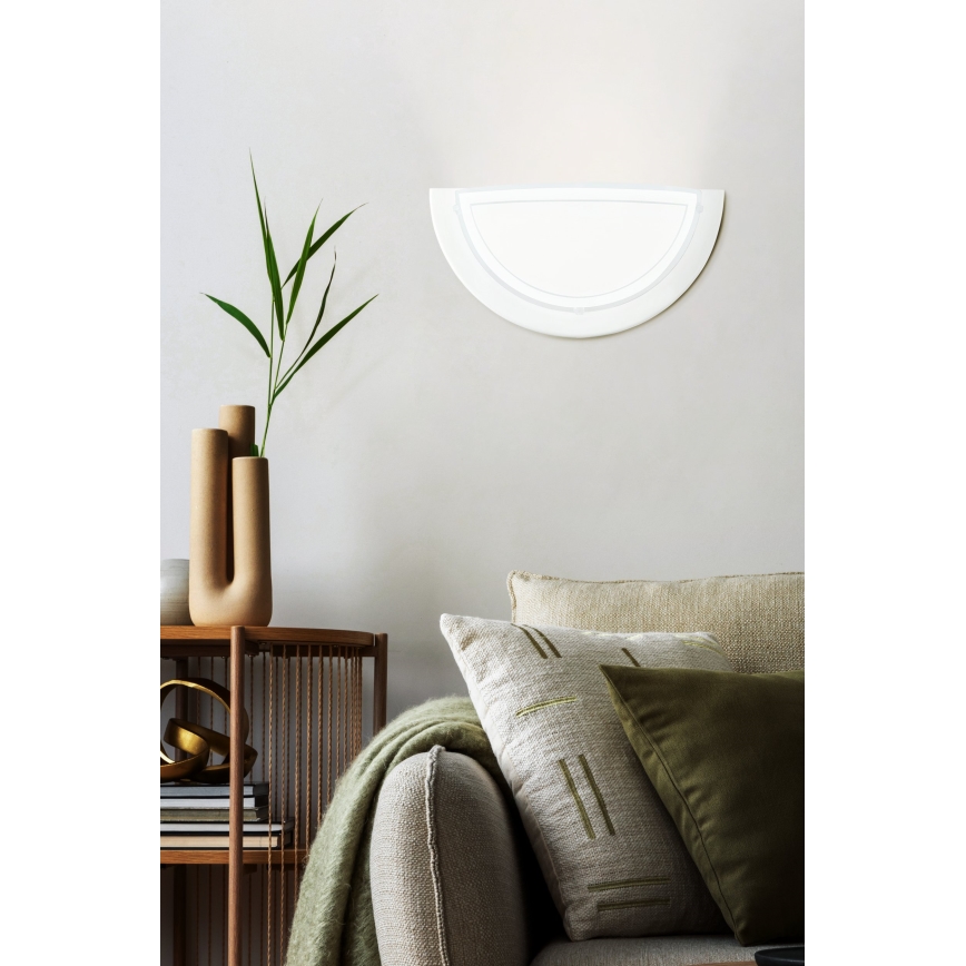 Eglo - Vägglampa 1xE27/60W/230V
