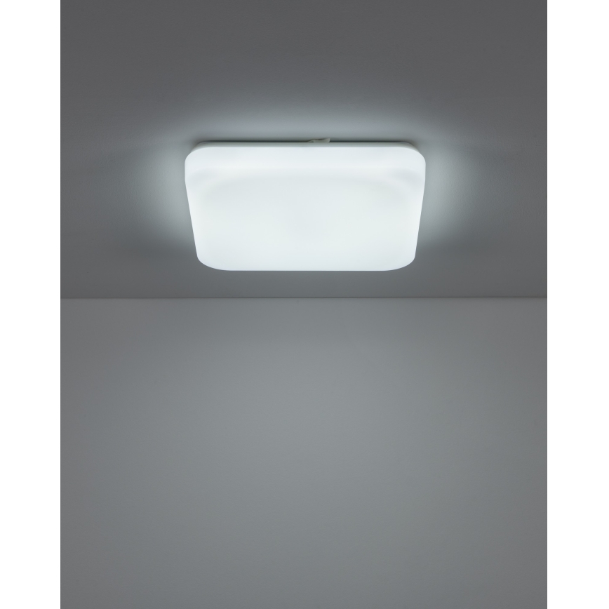Eglo - LED-taklampa för badrum LED/18W/230V 33x33 cm IP44