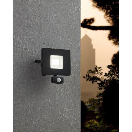 Eglo 97462 - LED Spotlight med sensor FAEDO 3 LED/30W/230V