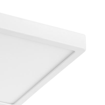 Eglo - Dimbar LED-taklampa för badrum LED/19,5W/230V 2700-6500K IP44 ZigBee 28,5x28,5 cm