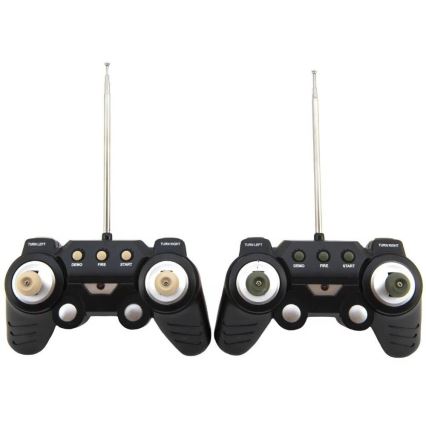 Fjärrstyrda RC-bilar/stridsvagnar – drivs med 2x AA‑batterier, kamouflagefärgad