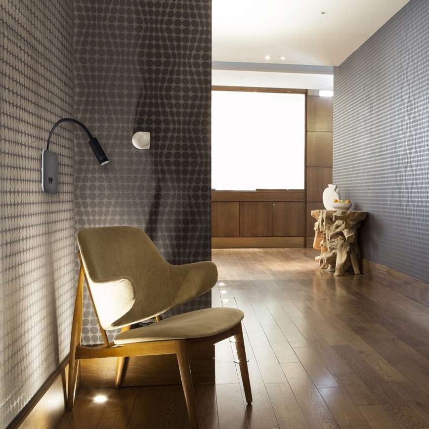 Flexibel LED-vägglampa BASE LED/8W+LED/2W/230V svart/silver