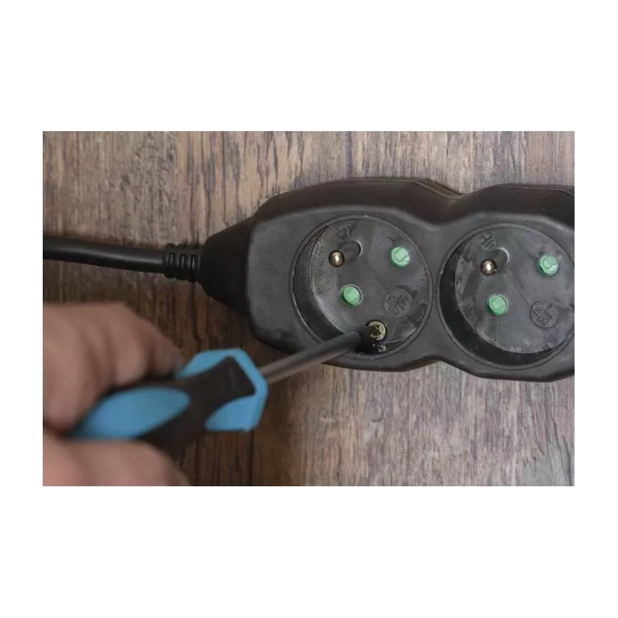 Förlängningskabel 3-polig 3m svart