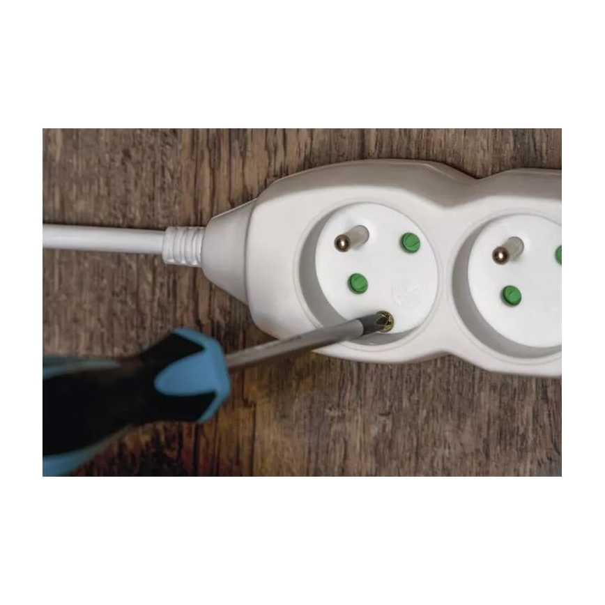 Förlängningskabel 3Z 7m vit